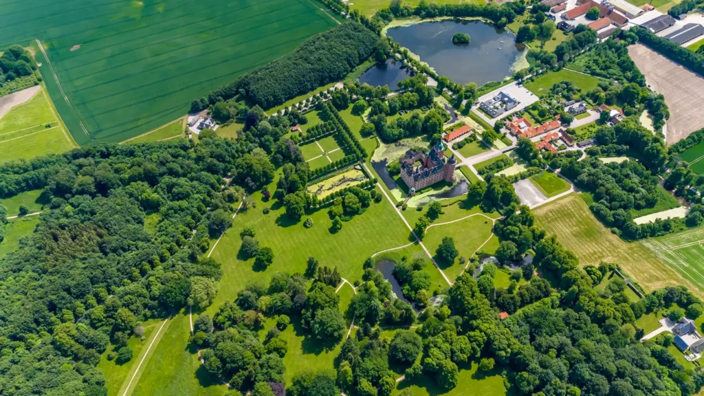 Vallø stift slotspark